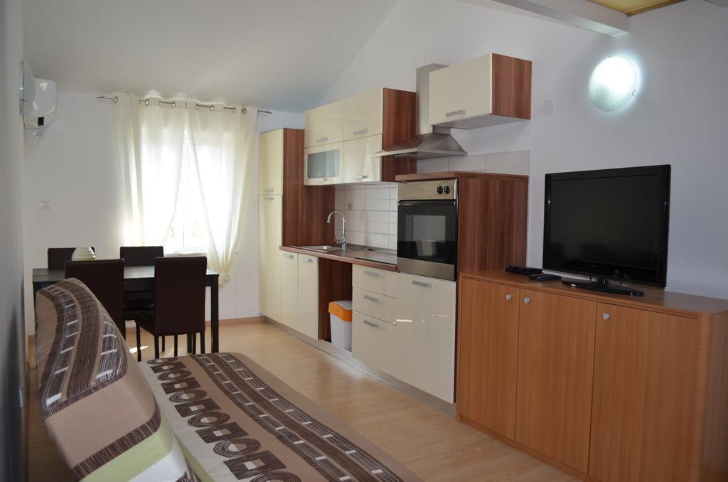 Apartments Matej & Irena Cres Chambre photo