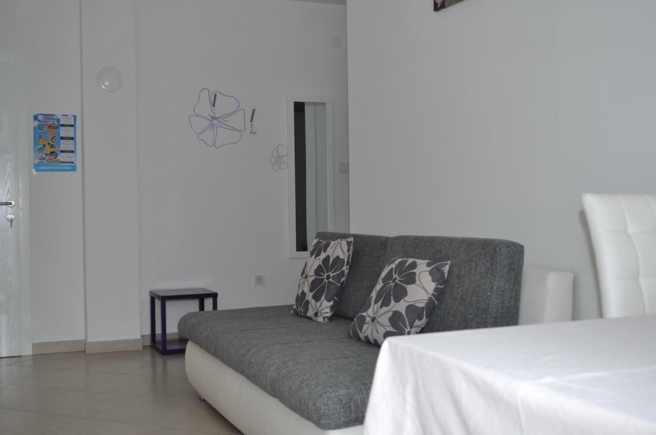 Apartments Matej & Irena Cres Extérieur photo