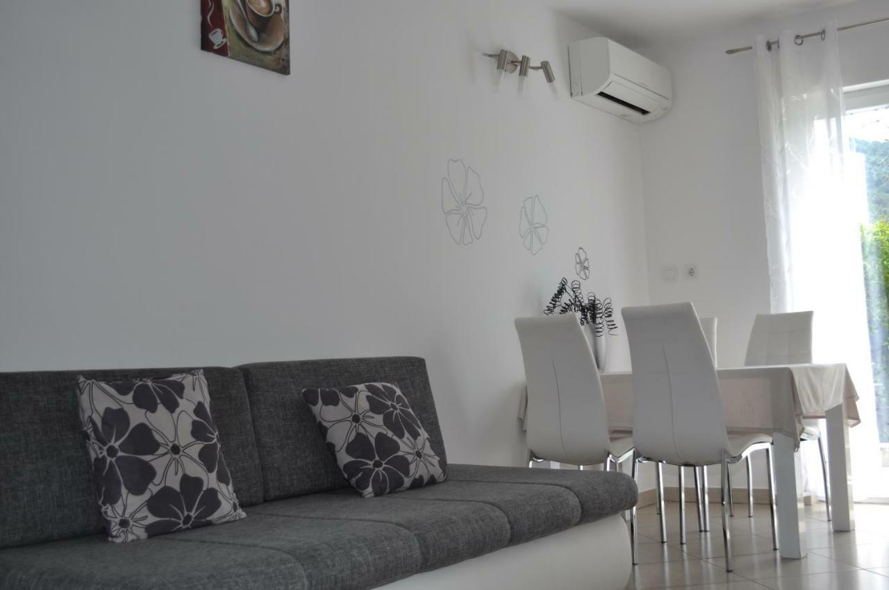 Apartments Matej & Irena Cres Extérieur photo